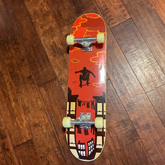 Skateboard Kicker - Picture 4 of 4